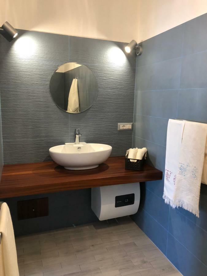Monolocale Porticciolo Apartment Пешичи Екстериор снимка